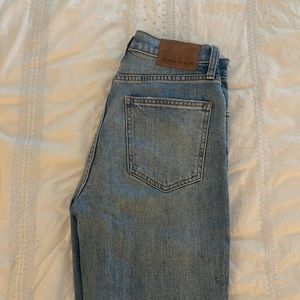 Denim Forum Arlo high rise, straight 28 L, size 25”, color: picture this bleu